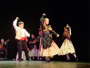 Bailes Típicos de Navalcarnero - Detalle de actuación