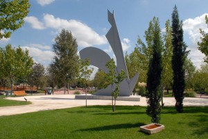 Parque de Los Charcones - Detalle escultura