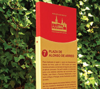 Tótem Turístico Plaza de Alonso de Arreo